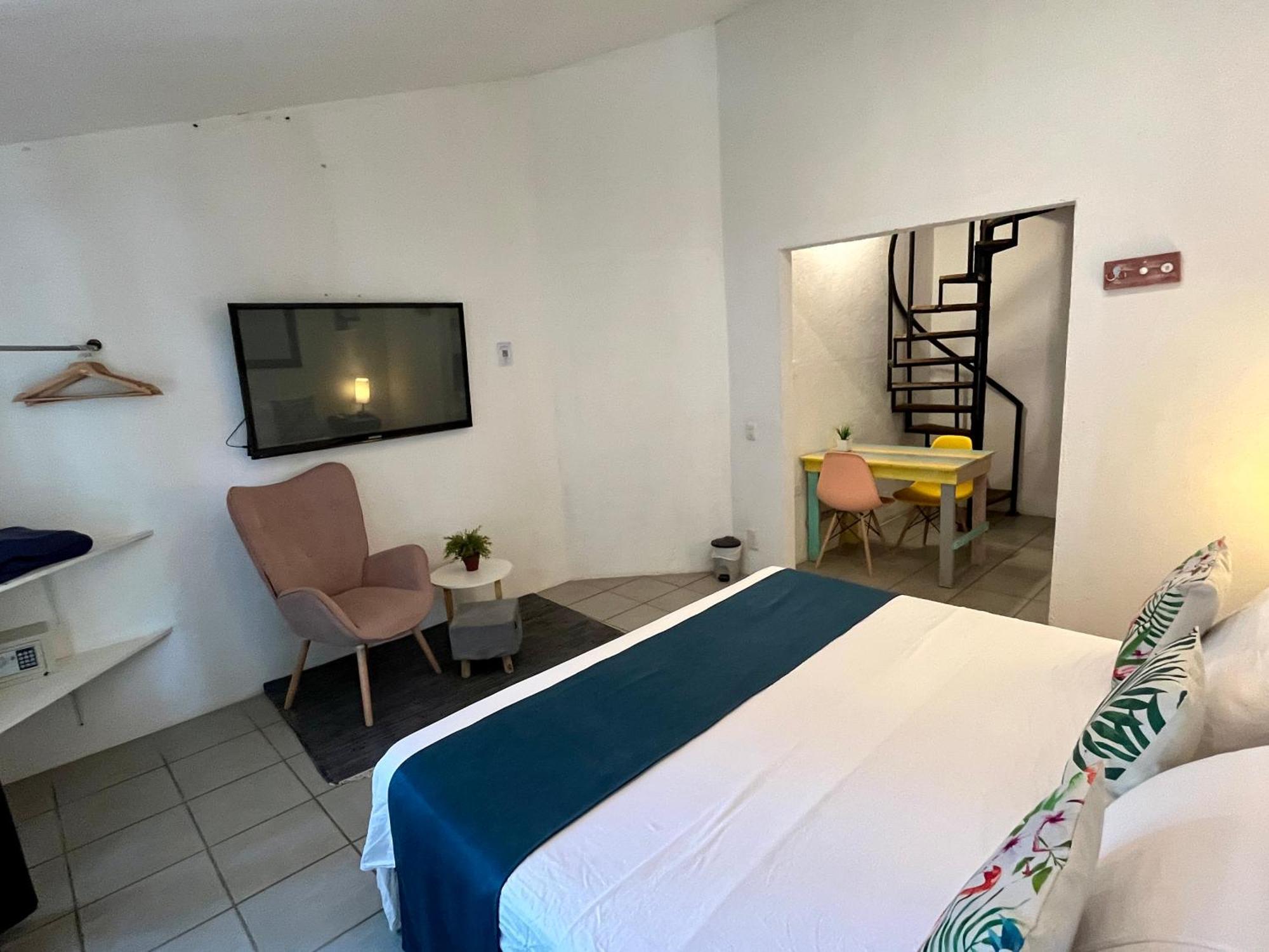 Ocean Lovers Hostel & Apartments Таганга Екстер'єр фото